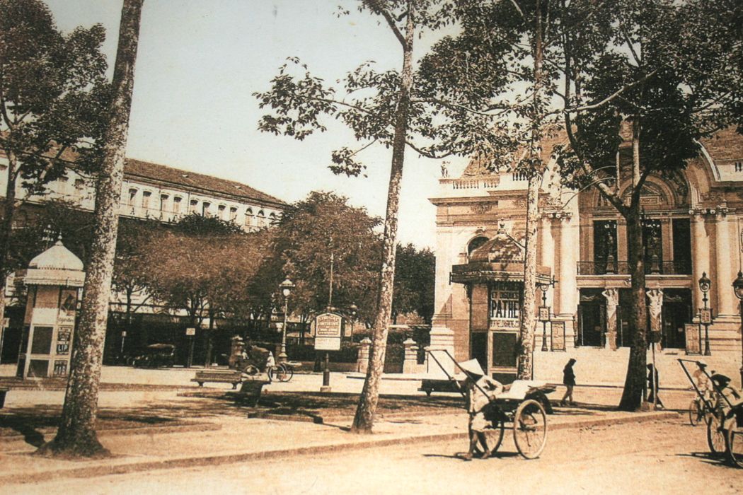 Nhà hát Thành phố Hồ Chí Minh năm 1954