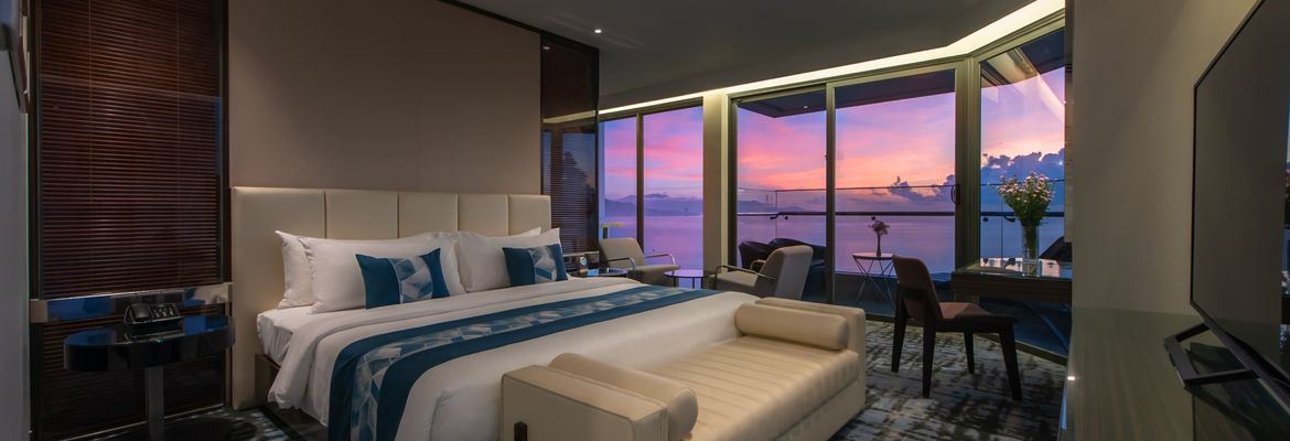 queen ann hotel nha trang 