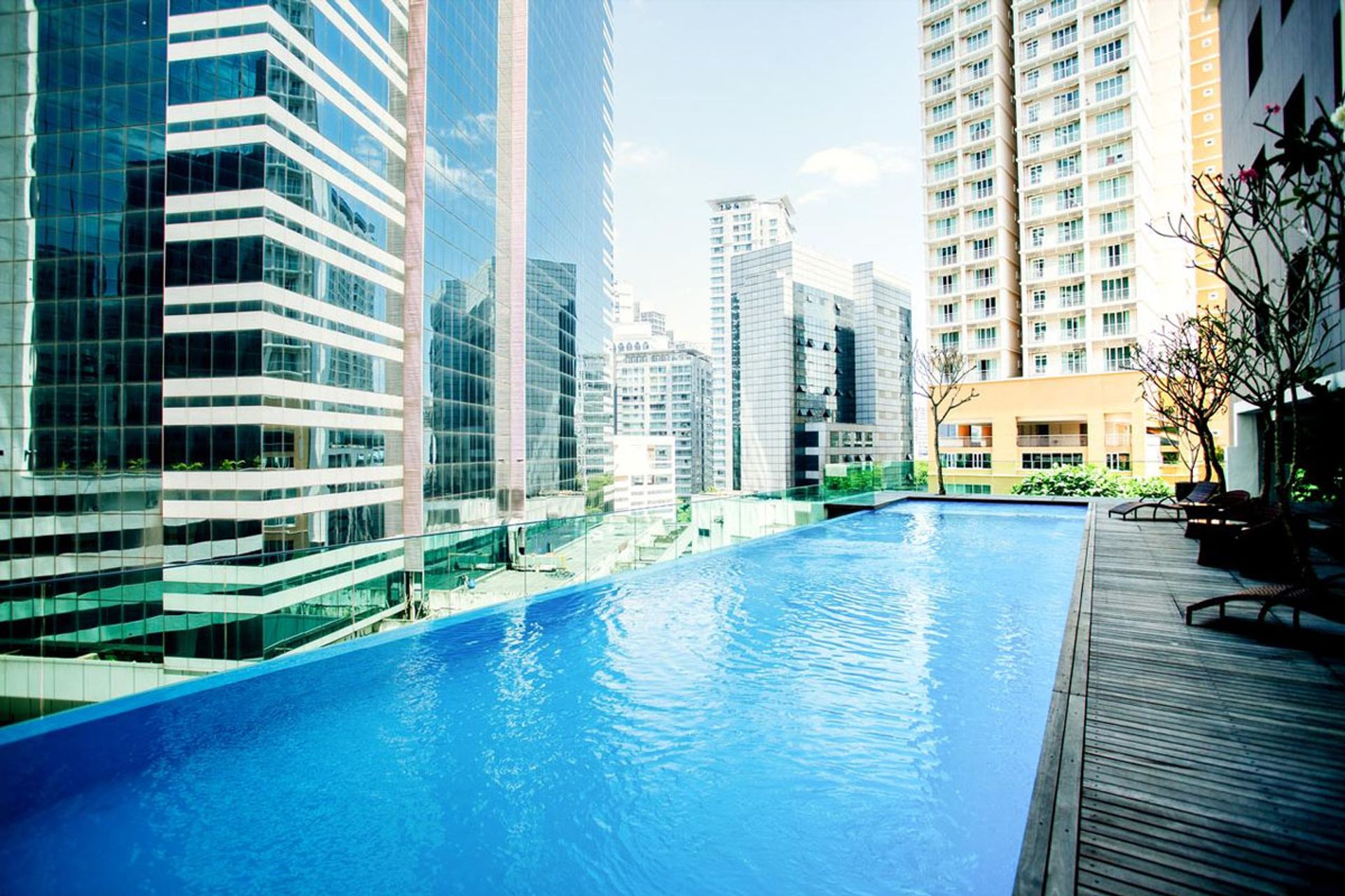  Bể bơi ở Khách sạn Verdant Hill Kuala Lumpur