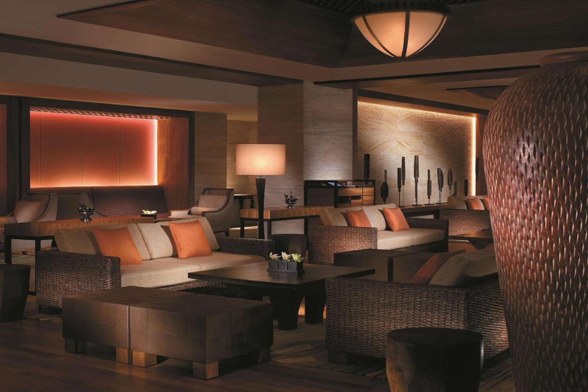 Shangri La Rasa Sayang Resort & Spa  được thiết kế theo phong cách Minangkabau vừa truyền thống lại hiện đại