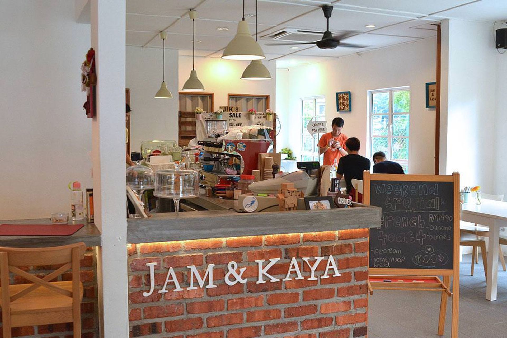  Jam & Kaya Cafe