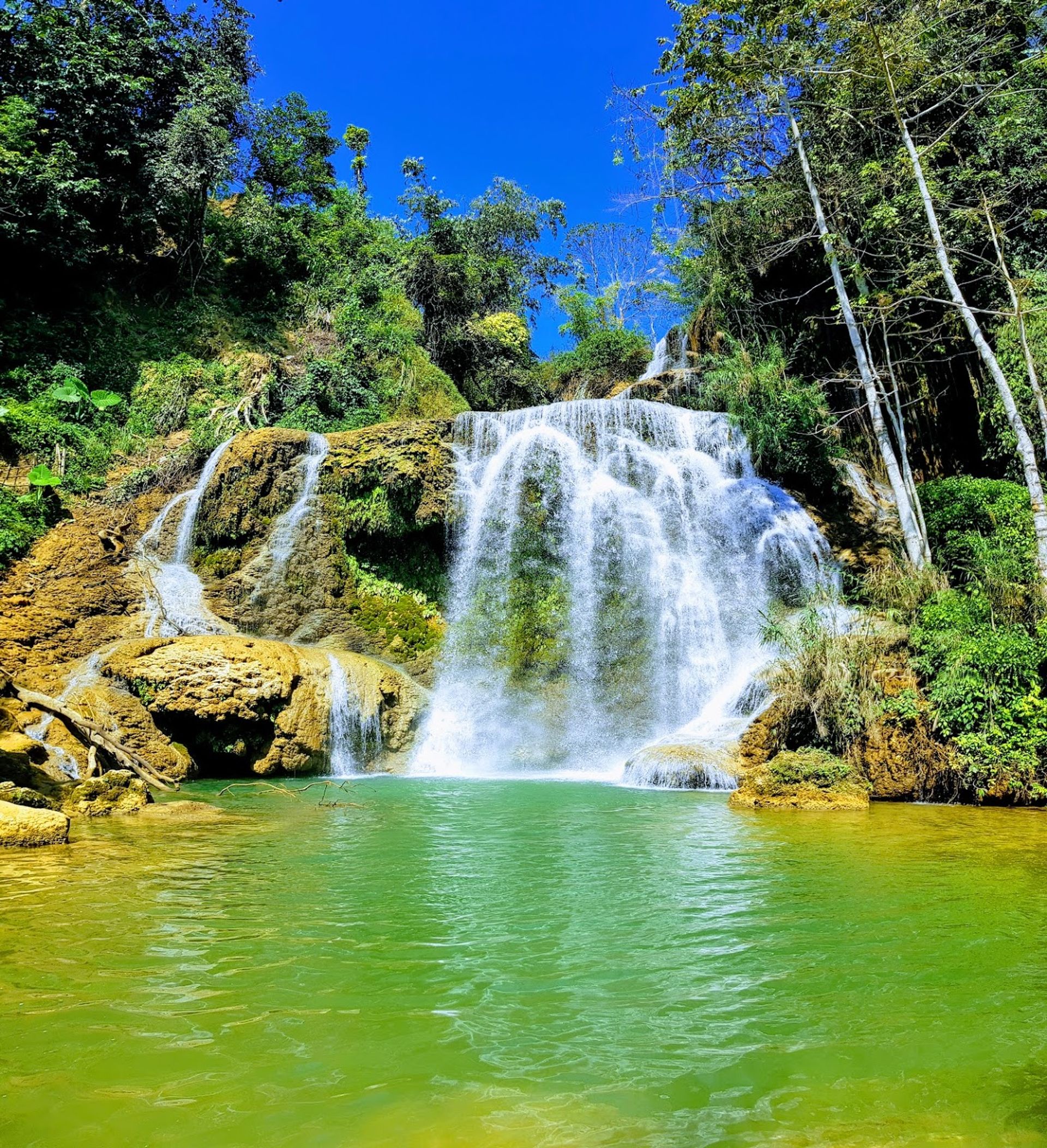 thac mu lac son hoa binh 