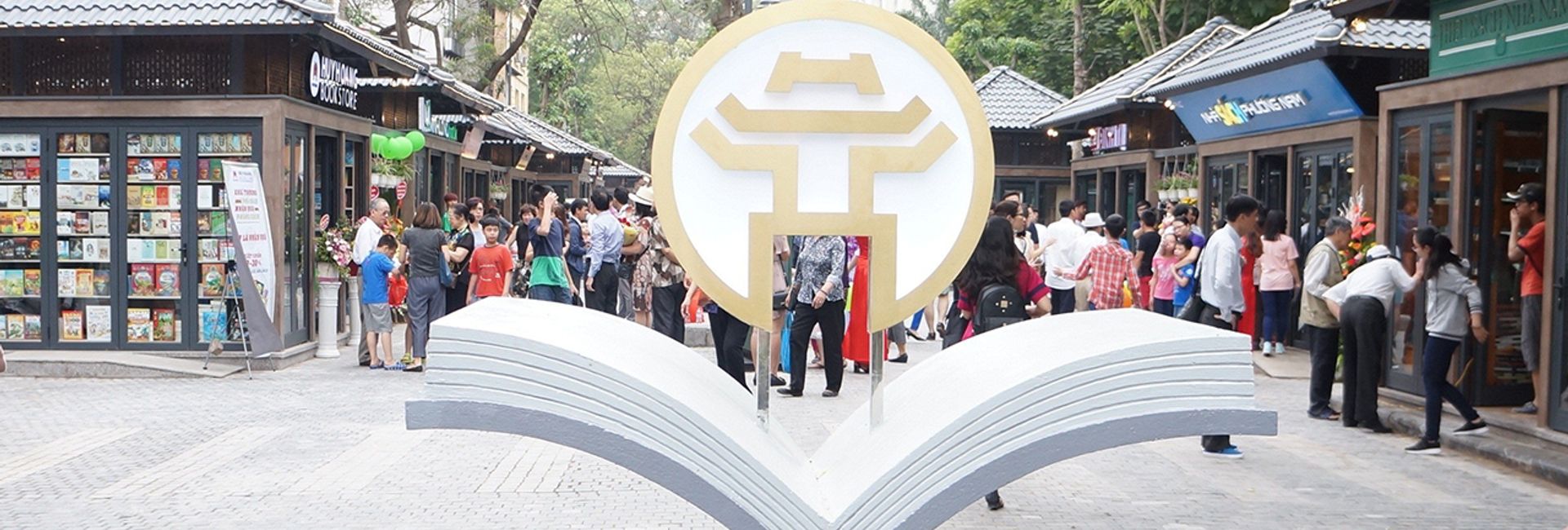 Phố sách Hà Nội – Địa điểm check-in chưa bao giờ hết hot của giới trẻ