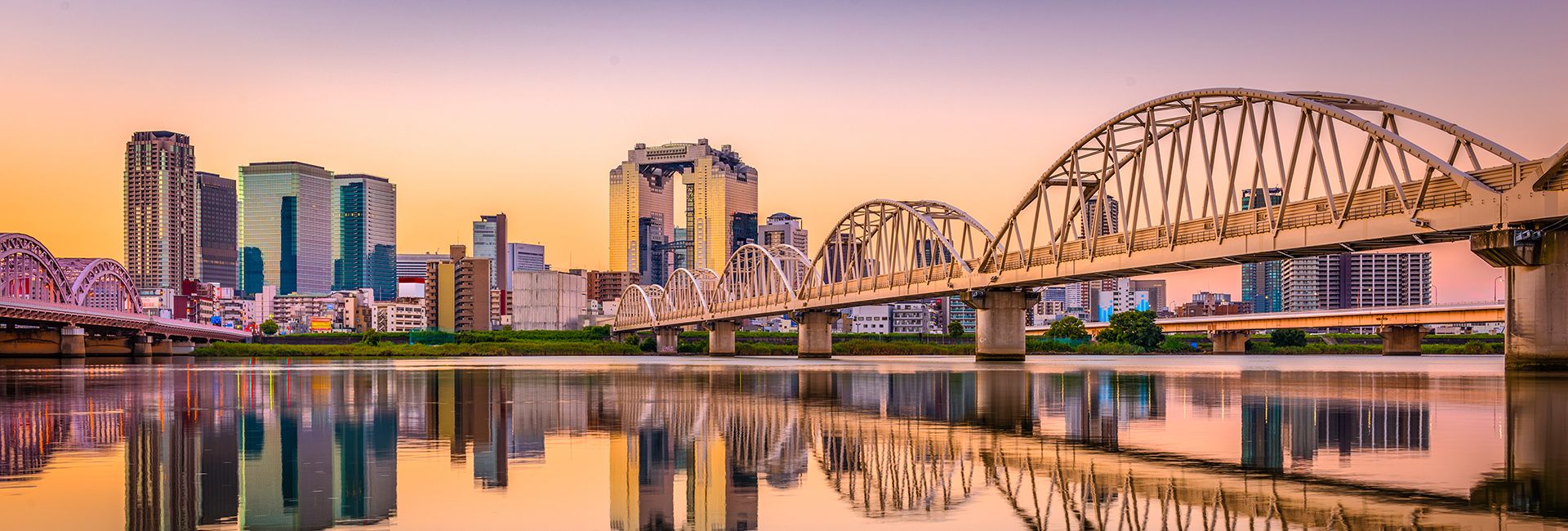 Hướng dẫn di chuyển tiết kiệm và an toàn ở Osaka