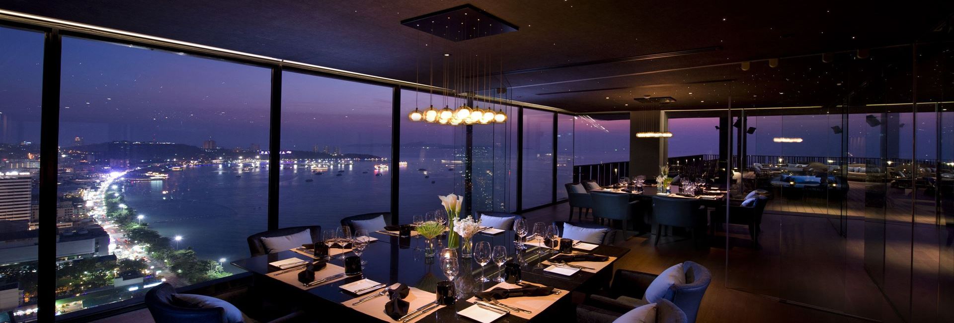 Top 8 quán bar trên sân thượng ở Pattaya, Thái Lan