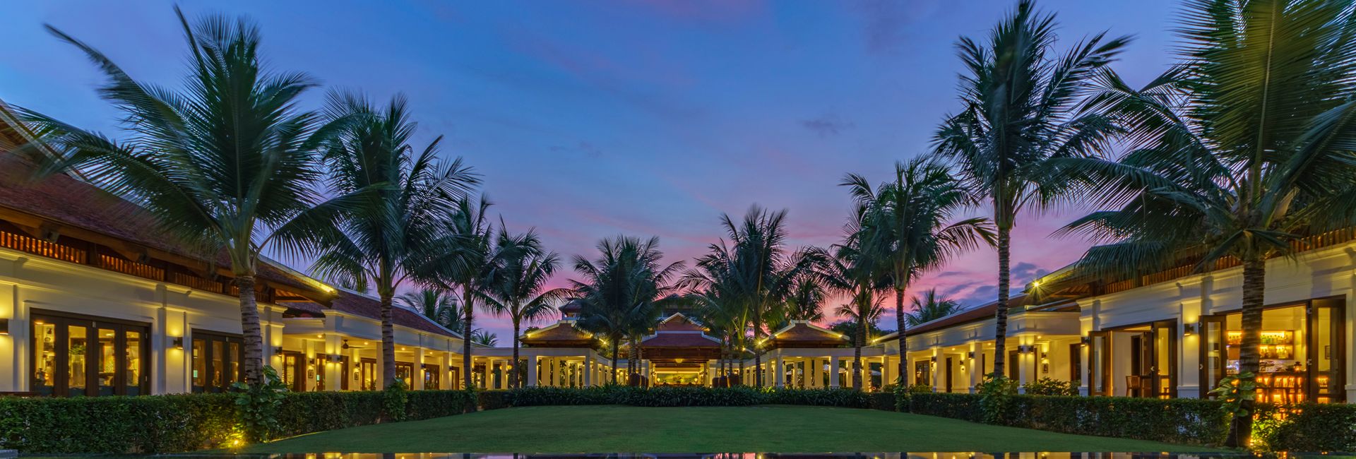 Combo 4N 3Đ vé máy bay + Ks 5* tại Nha Trang