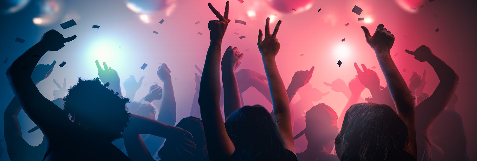 Top 10 quán bar náo nhiệt nhất phố Bugis, Singapore