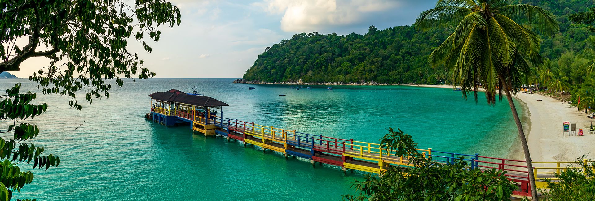 Top 9 bãi biển đẹp nhất ở Malaysia bạn không nên bỏ lỡ