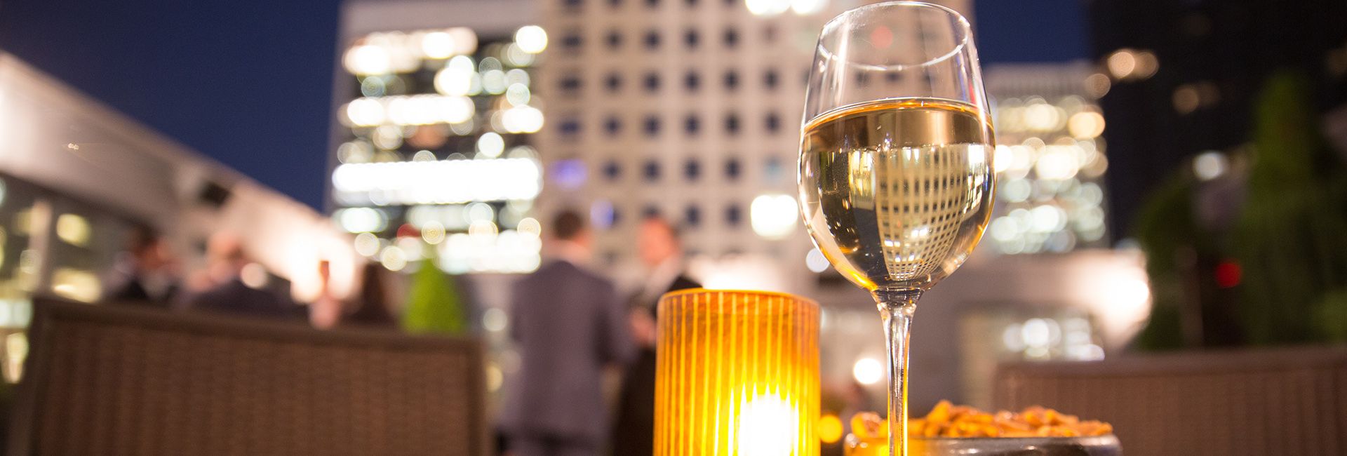 Top 7 quán bar sân thượng đẹp nhất Seoul