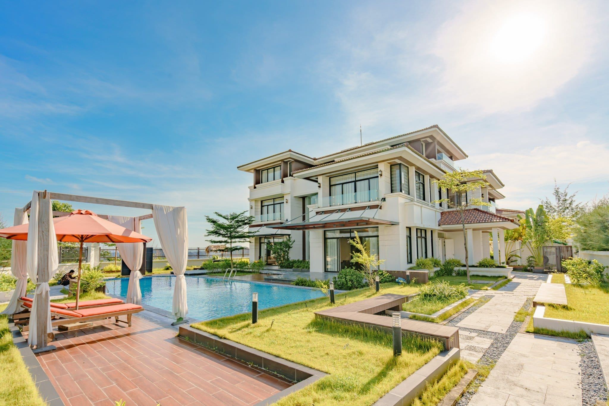 quản lý vận hành villa Hạ Long