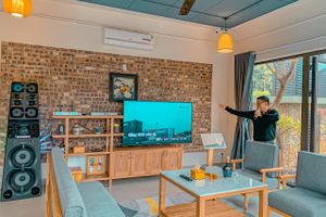 phong-khach-the-bright-house-villa-homestay-soc-son-ha-noi-01