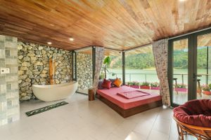 phong ngu bungalow hoa sau gieng homestay hoa binh