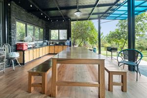 can nho pine garden soc son 