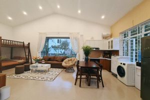 justfly an house ba vi