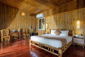 justfly ans eco garden bungalow lake view double ninh binh 