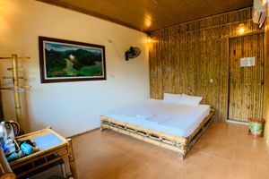 justfly couple room ham rong homestay ninh binh