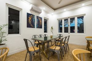 autumn villa orestay ha long