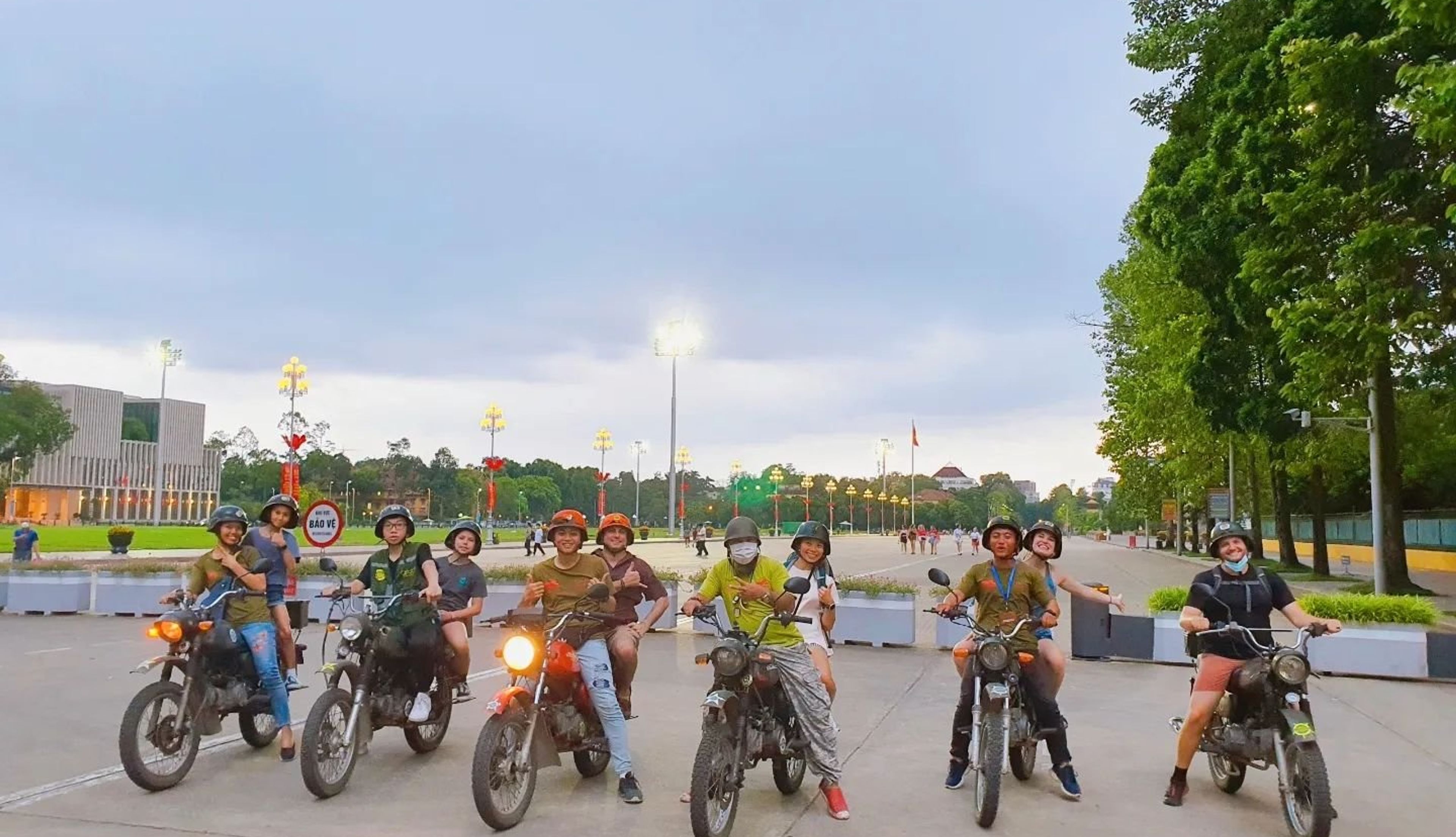 justfly motobike tour hanoi