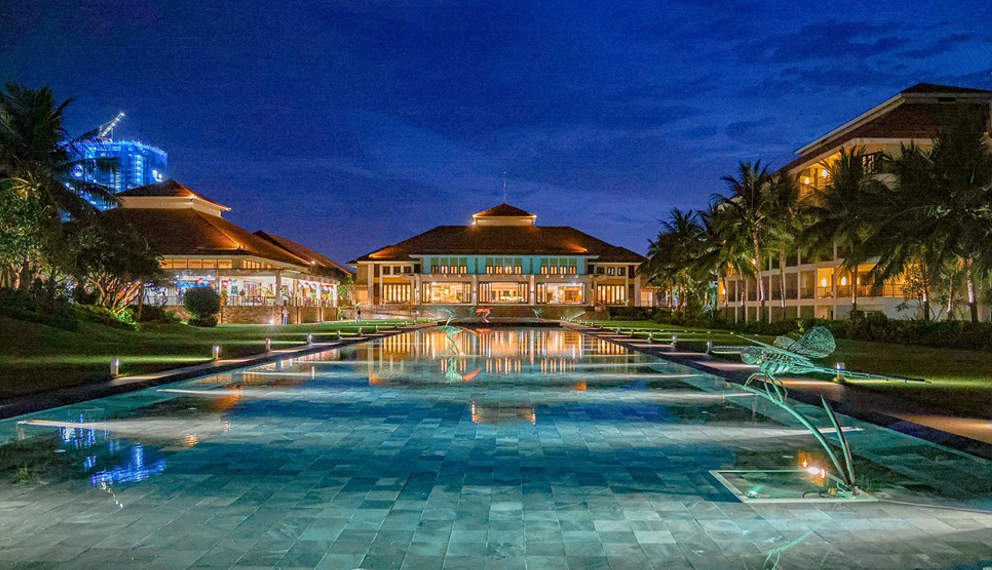 pullman da nang beach resort