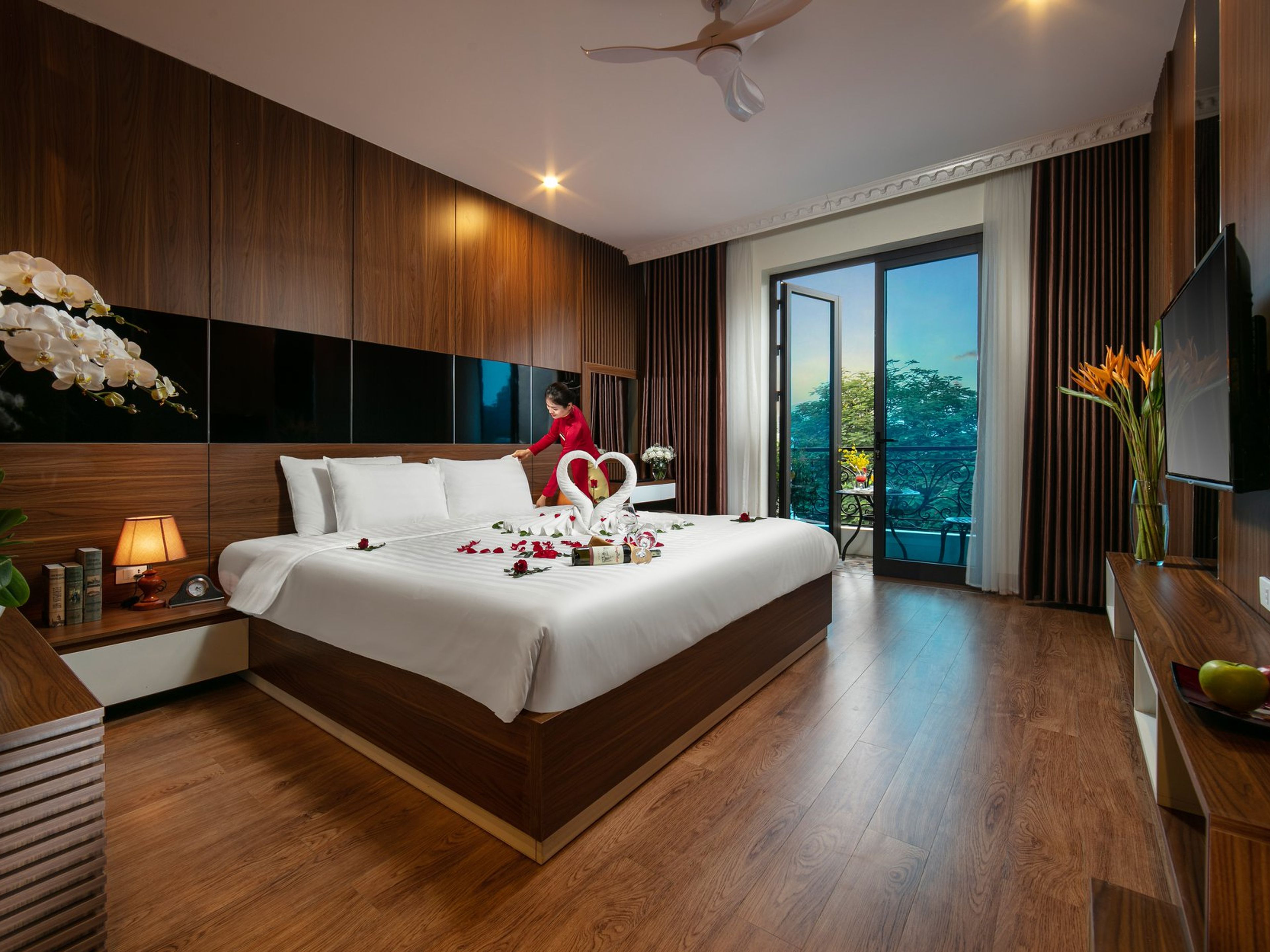 justfly suite double tam coc holiday hotel & villa ninh binh  