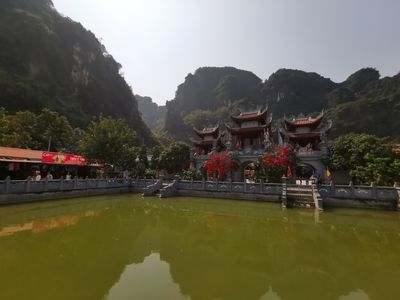 den thuong bong lai cao phong hoa binh