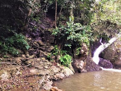 thac thang thien ky son hoa binh