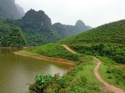 chua tien hoa binh