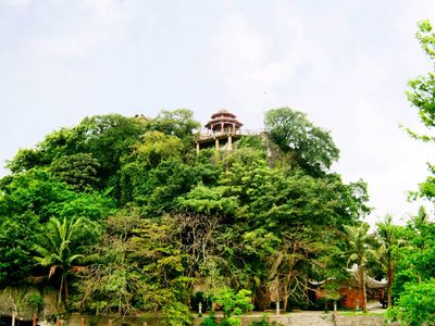 nui non nuoc ninh binh