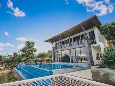 khuon vien tango villa de montana homestay ba vi ha noi 