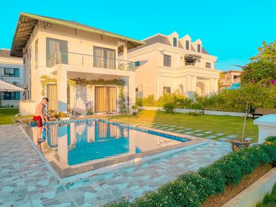 justfly biet thu hoa lan la saveur de hoa binh