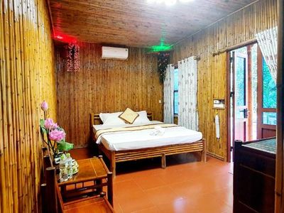 phong deluxe king for you homestay ninh binh