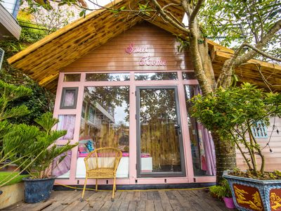 justfly can pink home nho tam dao