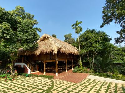 justfly anh chung may tropical villas ba vi