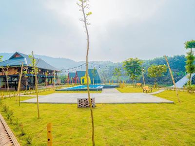 justfly khuon vien hoa ban homestay hoa binh