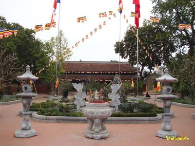 chua kim lien tay ho dia diem du lich ha noi atthan48