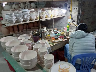 bat trang pottery class in old quarter hanoi