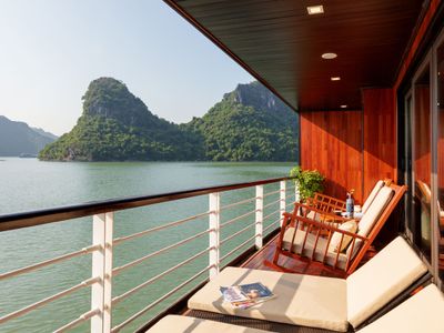 premium terrace suite orchid preminum pelican cruise ha long