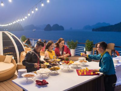capella cruise ha long