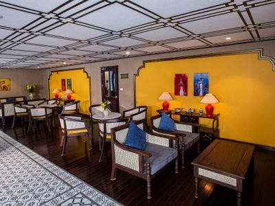 indochine cruise lan ha indochina sail  ha long bay