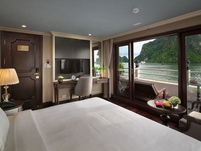 athena luxury cruise ha long bay