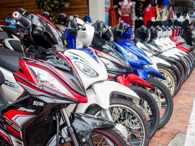 dong motorbike rentals ha long