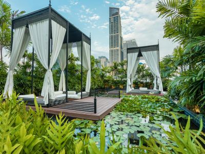 movenpick hotel sukhumvit 15 bangkok thailand