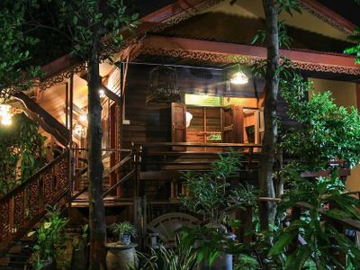 fahsai homestay wooden house thailand