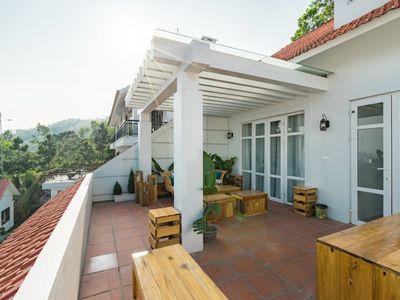 autumn villa orestay ha long