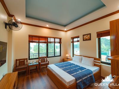 queen villa tuan chau ha long 