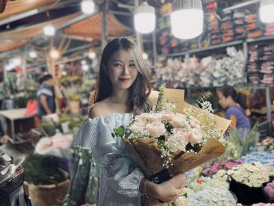 justfly cho hoa quang ba hanoi