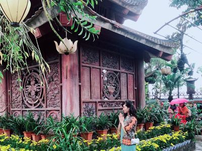 justfly chua van nien hanoi
