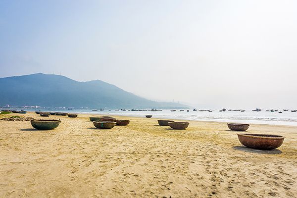 Bãi biển Mỹ Khê Đà Nẵng: Bãi biển đẹp nhất hành tinh