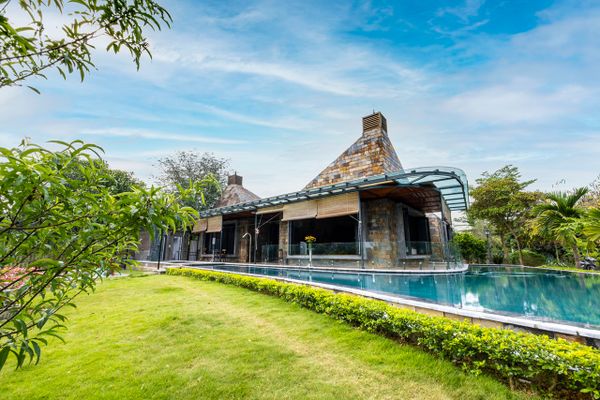 justfly hoang yen garden son tay