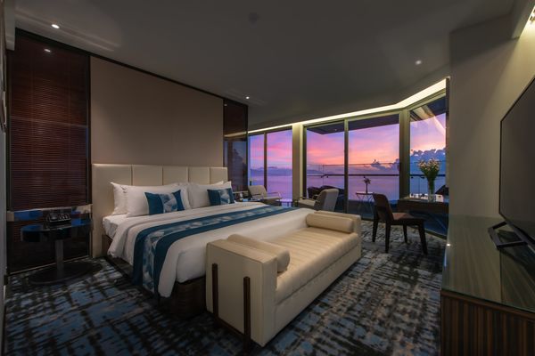 queen ann hotel nha trang 